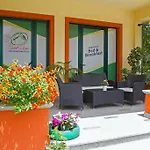 Bed & Breakfast Sweet 3*